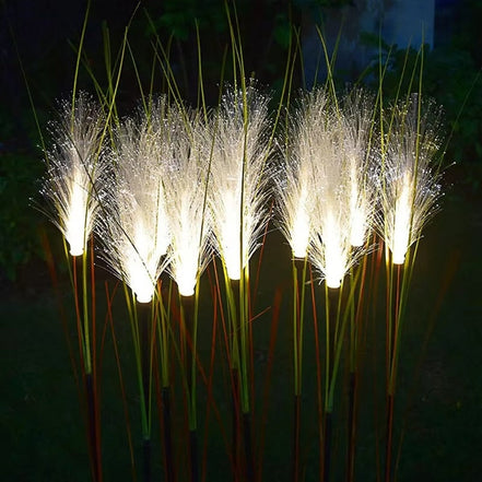 Solarbetriebene Gartenleuchte mit blumenförmigem Design für den Außenbereich