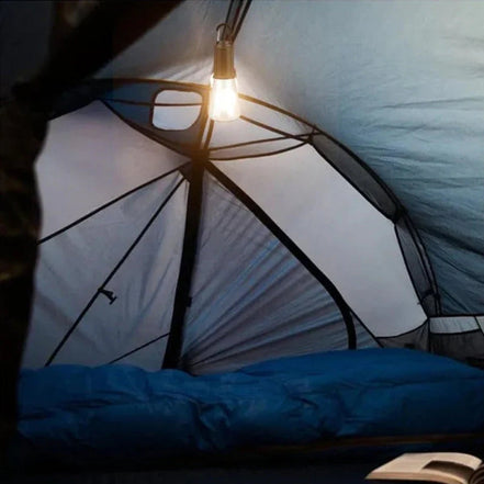 Lumora Campingleuchte – LED Leuchte mit USB-C Aufladung und Tragegriff