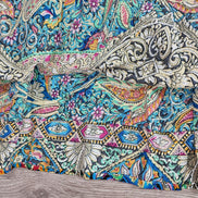 Florvella Maxikleid mit Paisley Muster und V-Ausschnitt in lockerer Passform