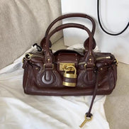 Elmira Handtasche – Handtasche mit Reißverschluss, verstellbaren Riemen und Tragegriff