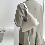 Selmira Schultertasche mit einfachem Gurt und Reißverschluss