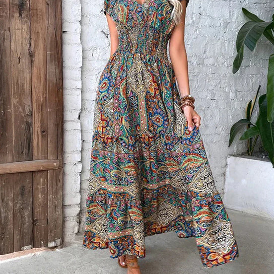 Florvella Maxikleid mit Paisley Muster und V-Ausschnitt in lockerer Passform