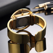 Laceyra Damen Armbanduhr mit ovalem Zifferblatt und verstellbarem Armband