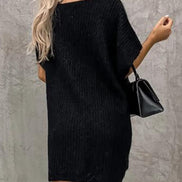 Virella Damenkleid mit V-Ausschnitt und Fronttaschen