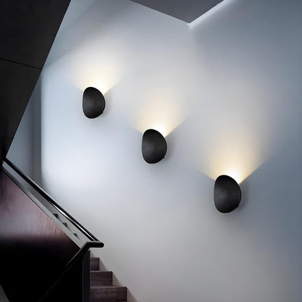 Moderne LED Wandleuchte aus Aluminium in Ovalem Design – Lunavera