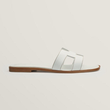 Lunessa Damen Sandalen mit Flacher Sohle und Rutschhemmender Laufsohle