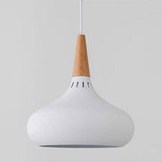 **LED-Pendelleuchte Metall und Holz – Stilvolle Beleuchtung für Ihr Zuhause** 9