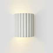 Moderne weiße LED-Wandleuchte mit geriffeltem Design für Innenbeleuchtung, Wandmontage, zylinderförmig