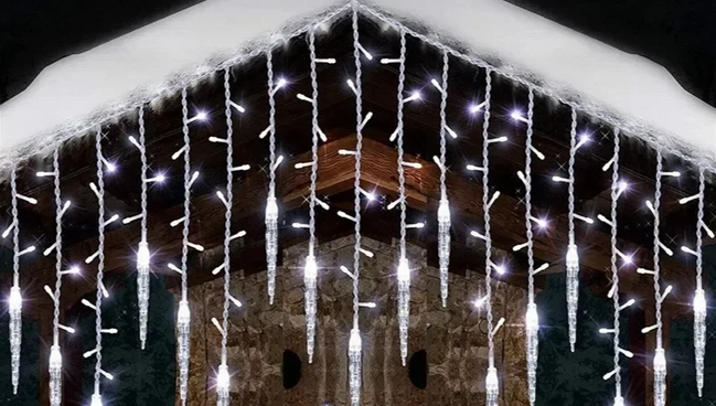 LumaSnow 4M LED-Schneeflocken-Vorhangbeleuchtung – Winterliche Atmosphäre Für Ihr Zuhause 0