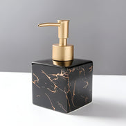 Marmor Seifenspender Mattgold – Elegante Badezimmerakzentuierung 4