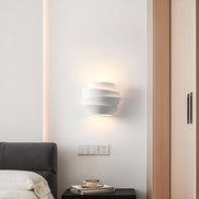 Moderne Skandinavische Wandlampe mit Doppelstrahler – Stilvolle Lichtakzente für Ihr Zuhause 3