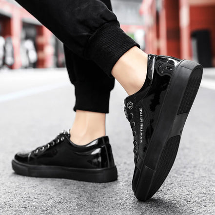 Tavero Herren Sport Sneakers mit Schnürung und Mesh