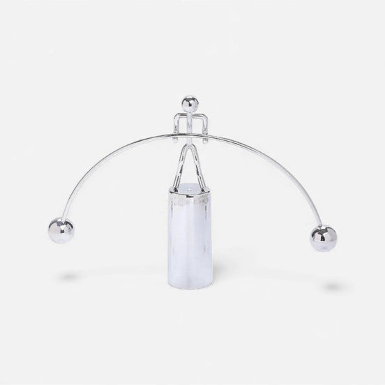Dekorative Pendule mit Kugeldesign für den Innenbereich