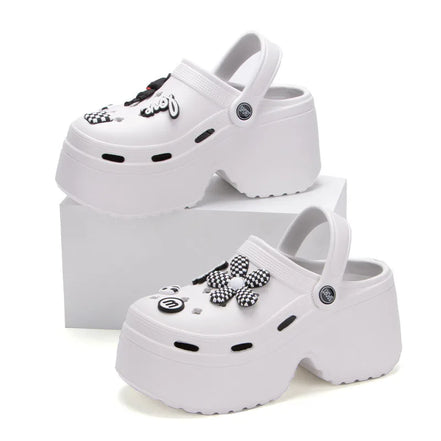 Florenza Damen Plateau Sandalen mit Geschlossener Zehenpartie und Fersenriemen