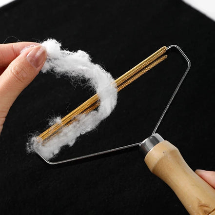 FibriClean Fussel- und Tierhaarentferner – Manuelle Reinigungsbürste für Textilien
