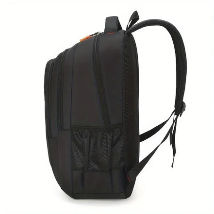 Kompakter Rucksack mit Reißverschluss