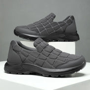 Torvian Herren Slip-On Sneaker mit gesteppter Oberfläche