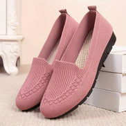 Velmira Damen Slip-On Loafer mit rutschfester Gummisohle
