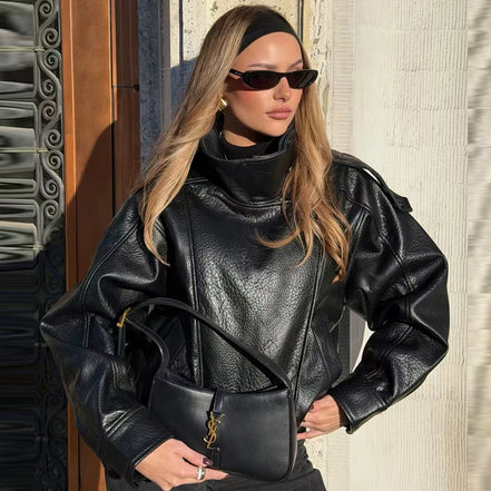 Damen Cropped Bomberjacke in Kunstleder-Optik mit Reißverschluss – Valenna