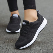 Alvera Damen Laufschuhe mit Mesh-Obermaterial und Schnürung