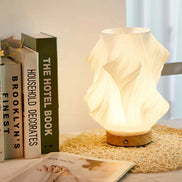 Schicke Spiral-Nachtlichtlampe Gestreifter Schirm – Elegantes Warmes Licht für Modernen Stil 2