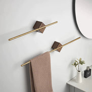 Schlanker Handtuchhalter Für Das Bad – Stilvolles Holzdesign Für Ihr Badezimmer 3