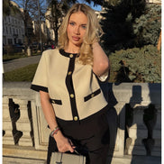 Damen Kurzarm Blazer mit Knopfleiste und Rundhalsausschnitt Velmisse