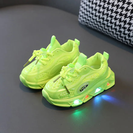 NovaGlow Kinder LED Sneakers mit Schnürverschluss