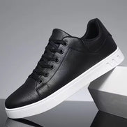 Lavorin Sneaker mit Schnürung und flexibler Laufsohle