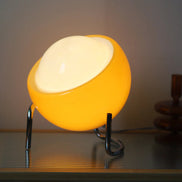 Vintage Bauhaus Eiförmige Tischlampe – Warmes Licht Für Stilvolle Räume 2