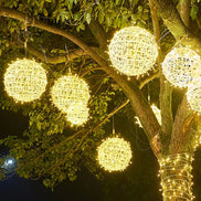 Weihnachts-LED-Rattan-Kugelgirlande – Festliche Lichterkette Für Ihren Außenbereich 4