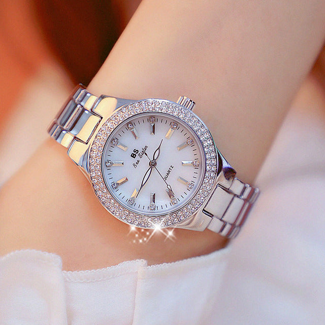 Lyravelle Damen Armbanduhr mit Quarzwerk und verborgenem Verschluss