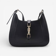 Calindra Schultertasche mit verstellbarem Gurt und Schnallenverschluss